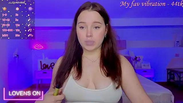 Cute kitty- online show from 7, 11, 2025