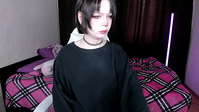 amelia mays xx online show from 10, 9, 2025