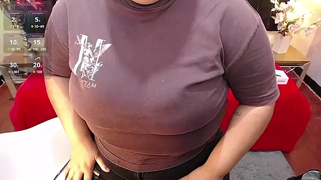 Snapshot of ailyn_maury chatting on 15, 1, 2026 ailyn maury online show from 15, 1, 2026