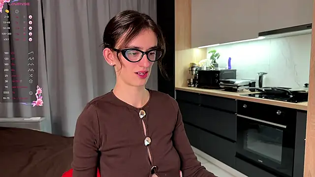 TwinTemptations online show from 2, 10, 2025