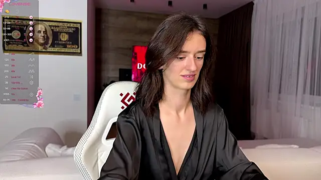 TwinTemptations online show from 5, 11, 2025