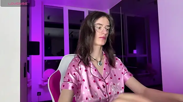 TwinTemptations online show from 28, 3, 2026