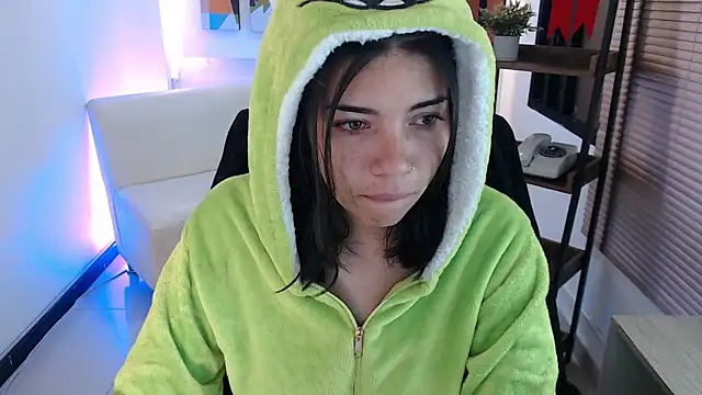 Snapshot of dangel_noir6 chatting on 14, 2, 2026 dangel noir6 online show from 14, 2, 2026