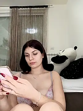 Snapshot of MeCherryy chatting on 3, 2, 2026 MeCherryy online show from 3, 2, 2026