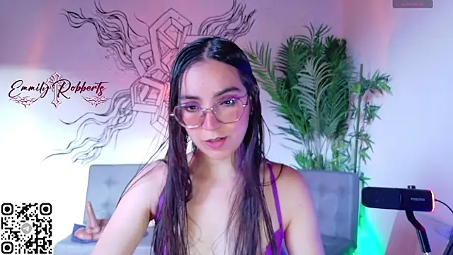 Emmi Roberts online show from 30, 5, 2026