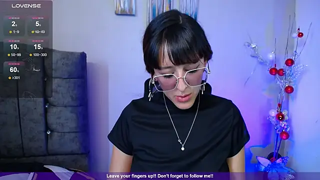 Snapshot of Hairydoll_ chatting on 5, 1, 2026 Hairydoll online show from 5, 1, 2026