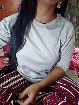 Snapshot of Shalini_telugu09 chatting on 2, 11, 2025 Shalini telugu09 online show from 2, 11, 2025