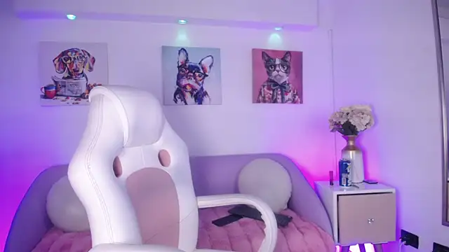 SamyJhomson online show from 5, 12, 2025