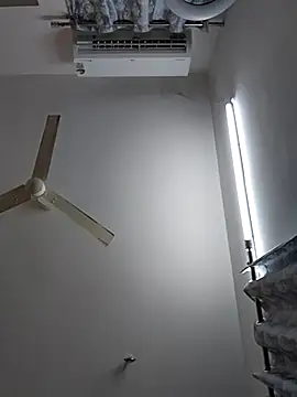 Snapshot of Tamil_hot_whiskey_girl chatting on 23, 10, 2025 Tamil hot whiskey girl online show from 23, 10, 2025