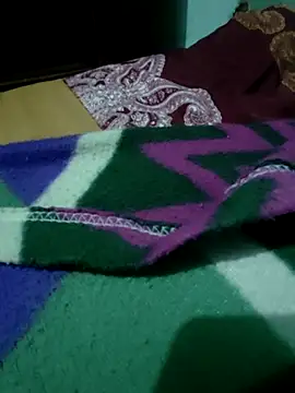 royall queen online show from 16, 1, 2026