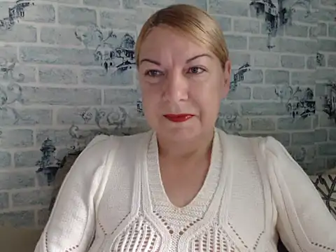 Snapshot of Lillia_Ray chatting on 11, 10, 2025 Lillia Ray online show from 11, 10, 2025