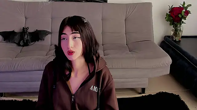 pauline rouge online show from 14, 10, 2025