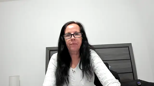 Snapshot of peachgoddess chatting on 12, 11, 2025 peachgoddess online show from 12, 11, 2025