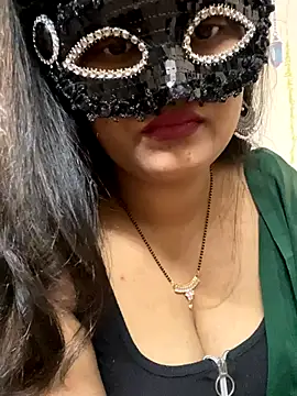 Snapshot of jhanvi_boo chatting on 12, 10, 2025 jhanvi boo online show from 12, 10, 2025