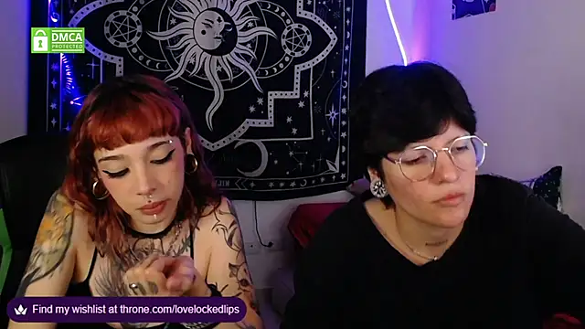 Snapshot of lovelockedlips chatting on 7, 10, 2025 lovelockedlips online show from 7, 10, 2025