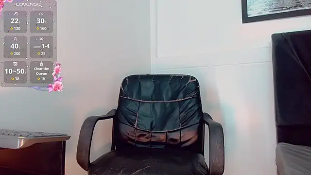 Dayana Dias online show from 19, 12, 2025