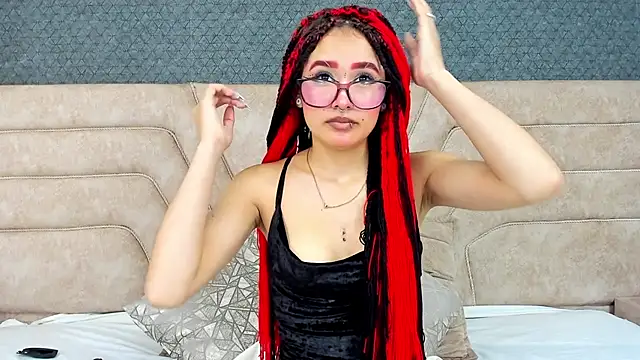 Snapshot of alice_foxred chatting on 22, 3, 2025 alice foxred online show from 22, 3, 2025