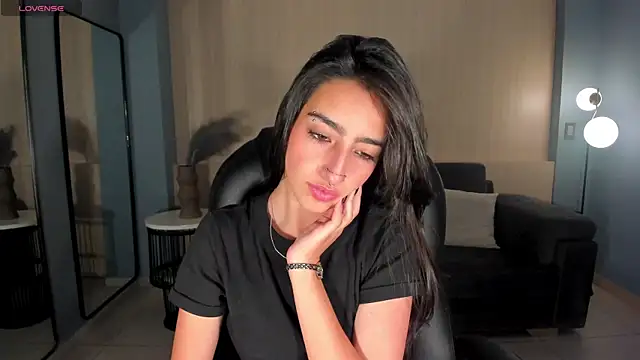 Snapshot of LarisaSmirnov chatting on 19, 9, 2025 LarisaSmirnov online show from 19, 9, 2025