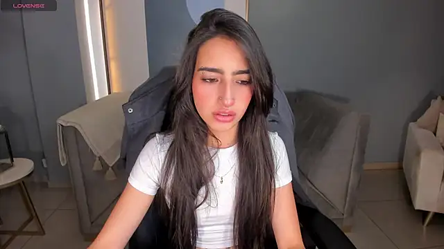 Snapshot of LarisaSmirnov chatting on 21, 9, 2025 LarisaSmirnov online show from 21, 9, 2025