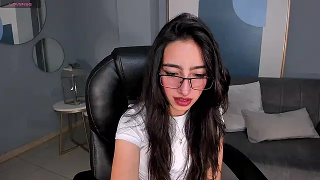 Snapshot of LarisaSmirnov chatting on 29, 9, 2025 LarisaSmirnov online show from 29, 9, 2025