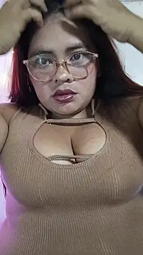 Snapshot of Trilyn25 chatting on 9, 6, 2026 Trilyn25 online show from 9, 6, 2026