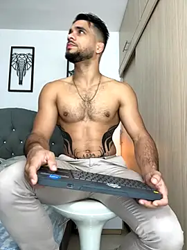 Snapshot of Maximiliano_ford chatting on 26, 9, 2025 Maximiliano ford online show from 26, 9, 2025