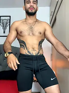 Snapshot of Maximiliano_ford chatting on 6, 11, 2025 Maximiliano ford online show from 6, 11, 2025