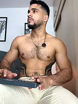 Snapshot of Maximiliano_ford chatting on 20, 11, 2025 Maximiliano ford online show from 20, 11, 2025