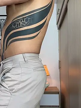 Snapshot of Maximiliano_ford chatting on 23, 11, 2025 Maximiliano ford online show from 23, 11, 2025