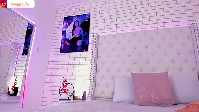 Morggan Fox  online show from 29, 3, 2026