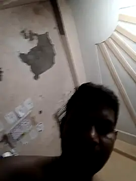 Snapshot of vikesh05 chatting on 16, 9, 2025 vikesh05 online show from 16, 9, 2025