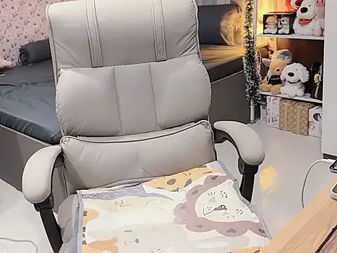 Snapshot of Nabiii6868 chatting on 18, 12, 2025 Nabiii6868 online show from 18, 12, 2025