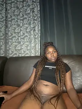 Snapshot of Lahtinah24 chatting on 29, 11, 2025 Lahtinah24 online show from 29, 11, 2025