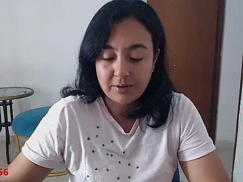 Snapshot of Themagicpotion chatting on 6, 4, 2026 Themagicpotion online show from 6, 4, 2026