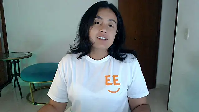 Snapshot of Themagicpotion chatting on 10, 4, 2026 Themagicpotion online show from 10, 4, 2026