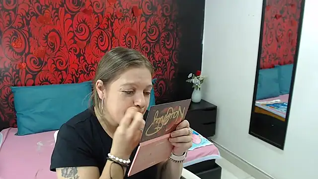Snapshot of Samanta_SS chatting on 4, 6, 2026 Samanta SS online show from 4, 6, 2026