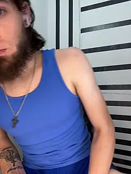 bwcizThrobbing online show from 17, 3, 2026