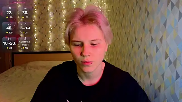 Snapshot of Tara_Lawson chatting on 17, 2, 2026 Tara Lawson online show from 17, 2, 2026