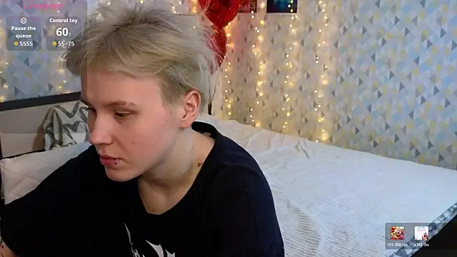 Snapshot of Tara_Lawson chatting on 18, 2, 2026 Tara Lawson online show from 18, 2, 2026