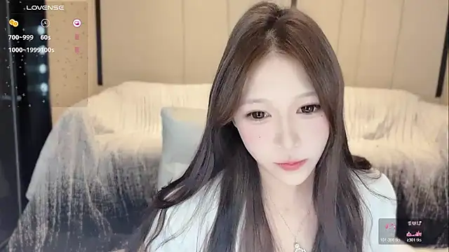 Snapshot of -monica-tina- chatting on 5, 11, 2025 -monica-tina- online show from 5, 11, 2025