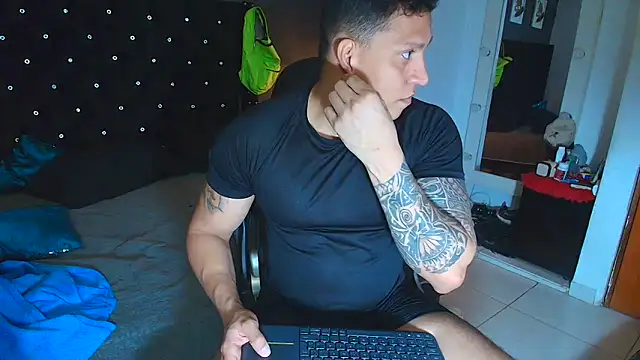 Snapshot of ethan_dalton_ chatting on 11, 11, 2025 ethan dalton online show from 11, 11, 2025