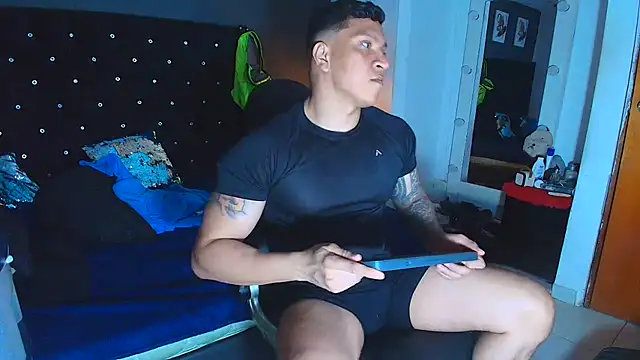 Snapshot of ethan_dalton_ chatting on 19, 11, 2025 ethan dalton online show from 19, 11, 2025