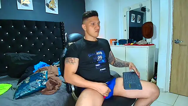 Snapshot of ethan_dalton_ chatting on 22, 4, 2026 ethan dalton online show from 22, 4, 2026