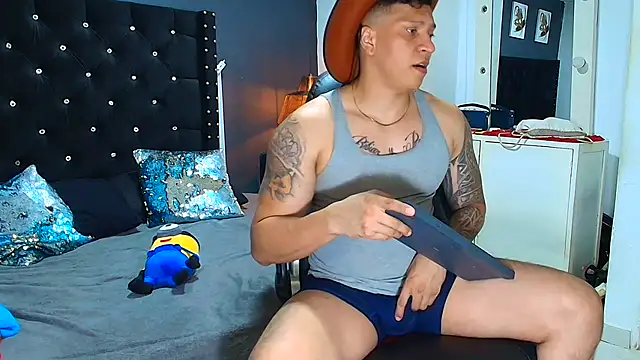 Snapshot of ethan_dalton_ chatting on 24, 4, 2026 ethan dalton online show from 24, 4, 2026