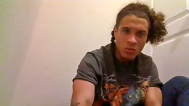 Snapshot of shurthingx chatting on 20, 5, 2026 shurthingx online show from 20, 5, 2026