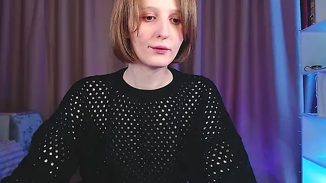 Snapshot of c0ralynx chatting on 2, 12, 2025 c0ralynx online show from 2, 12, 2025