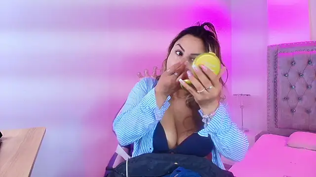 Snapshot of Lia_adamsss chatting on 16, 5, 2026 Lia adamsss online show from 16, 5, 2026