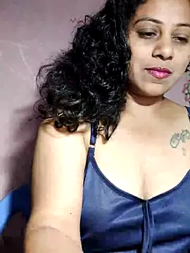 Snapshot of JENNIFERtamil chatting on 13, 5, 2026 JENNIFERtamil online show from 13, 5, 2026