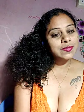 Snapshot of JENNIFERtamil chatting on 16, 5, 2026 JENNIFERtamil online show from 16, 5, 2026