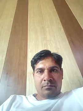 Snapshot of johnny8731 chatting on 31, 5, 2026 johnny8731 online show from 31, 5, 2026